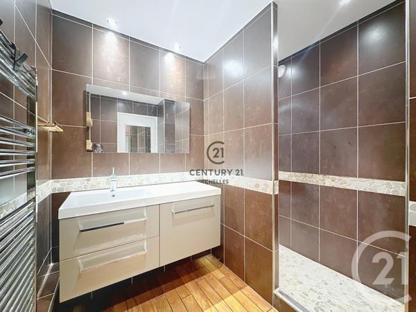 Appartement F4 à vendre  4 pièces - 81,50 m2 GAGNY - 93
