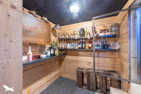 Maison à vendre |  Labastide-Saint-Pierre |  6 pièces | 238 m²