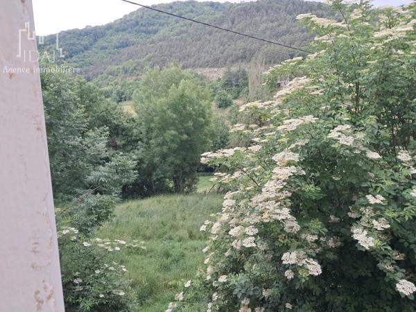 Vente Maison 4 pièces 53 m2 à Saint-Germain-du-Teil