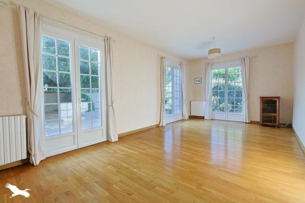 Maison à vendre 296 500 € Lamonzie-Saint-Martin 6 p 155 m² DPE E