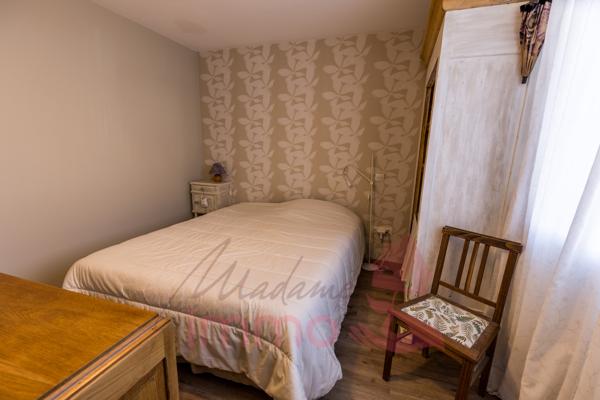 Maison contemporaine de plain-pied avec piscine – confort moderne et prestations de qualité Détails des diagnostics énergétiques