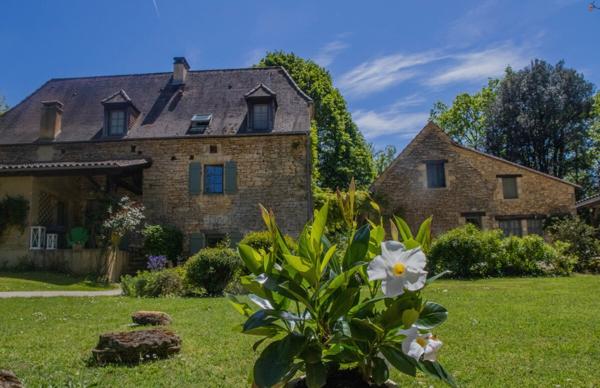 Propriété d'exception aux portes de Sarlat-la-Canéda Sainte nathalene