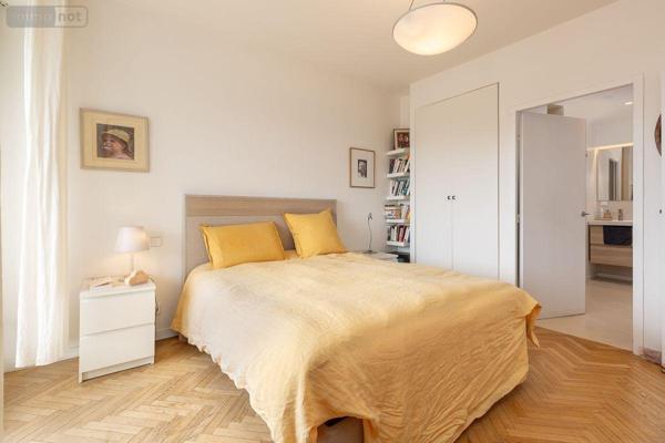 Appartement à vendre à Marseille 8e Arrondissement dans les Bouches-du-Rhône (13008), ref : 10521/34   
PRADO