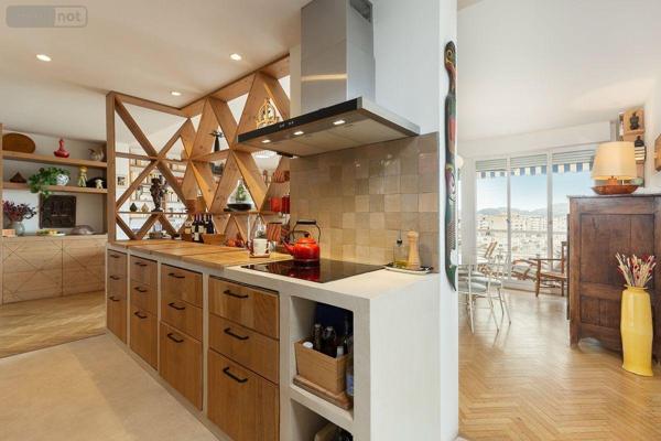 Appartement à vendre à Marseille 8e Arrondissement dans les Bouches-du-Rhône (13008), ref : 10521/34   
PRADO