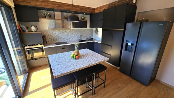 COUP DE CŒUR À CHENS-SUR-LÉMAN – Une propriété familiale entièrement rénovée avec appartement indépendant !