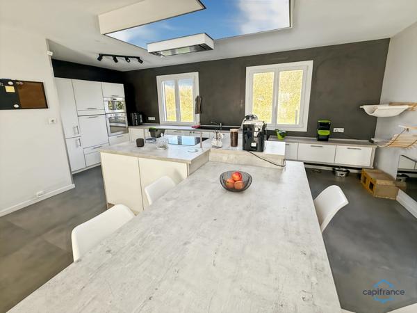 Dpt Gers (32), à vendre BARCELONNE DU GERS Maison de plain-pied T4 de 91m² habitables + grand garage sur 637m² de terrain, au calme