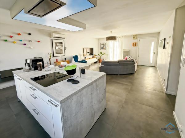 Dpt Gers (32), à vendre BARCELONNE DU GERS Maison de plain-pied T4 de 91m² habitables + grand garage sur 637m² de terrain, au calme