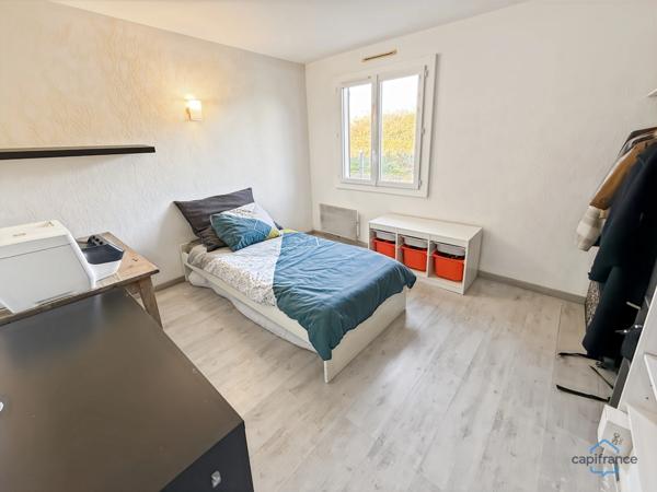 Dpt Gers (32), à vendre BARCELONNE DU GERS Maison de plain-pied T4 de 91m² habitables + grand garage sur 637m² de terrain, au calme