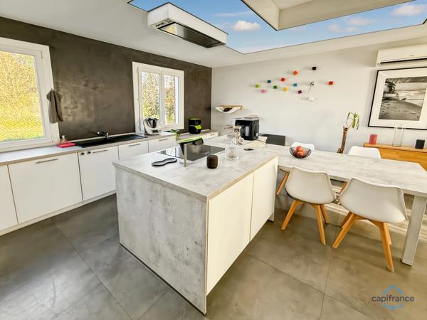 Dpt Gers (32), à vendre BARCELONNE DU GERS Maison de plain-pied T4 de 91m² habitables + grand garage sur 637m² de terrain, au calme