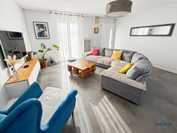 Dpt Gers (32), à vendre BARCELONNE DU GERS Maison de plain-pied T4 de 91m² habitables + grand garage sur 637m² de terrain, au calme