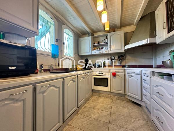 Maison de caratère de 173 m² sur terrain arboré de 3 100 m² – Environnement bucolique