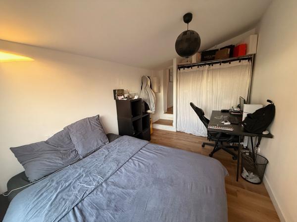 Maison Puyricard - 4  PIECES100 m2- CALME - PISCINE terrasse dépendance.