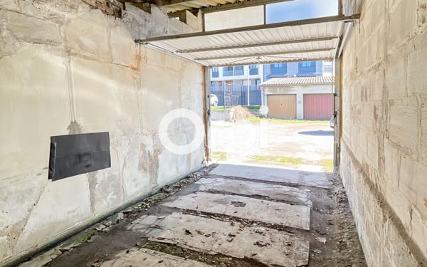 Stationnement à vendre    15 m2 Arras