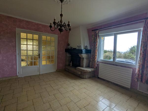 Maison Tredrez Locquemeau 7 pièce(s) 143 m2