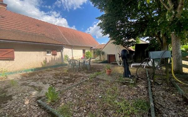 Maison à vendre    2 pièces •  Chantenay-Saint-Imbert