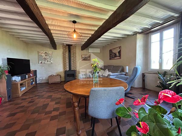 Corps de ferme rénové de 192 m² à vendre nord de Tarbes