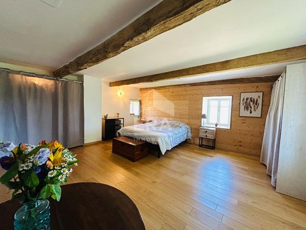 Corps de ferme rénové de 192 m² à vendre nord de Tarbes