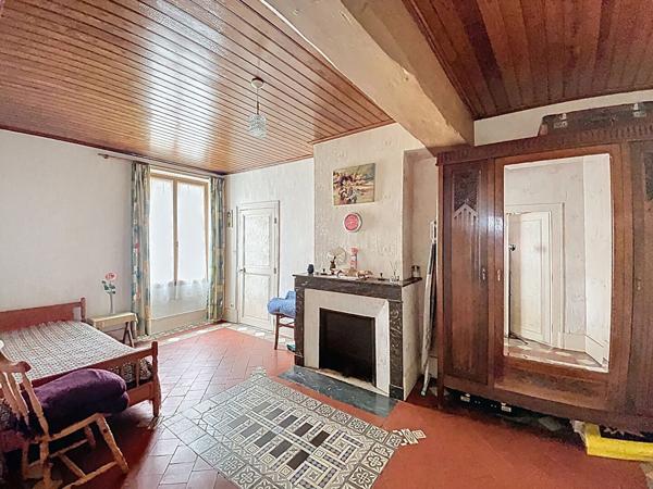 Maison  de ville  120 m² à Clery-S aint- Andre