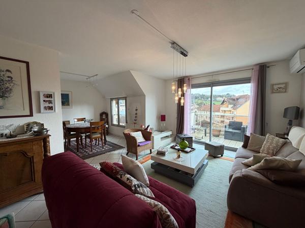 Appartement Lons-Le-Saunier 2 pièces / 1 chambre / 73.07 m²