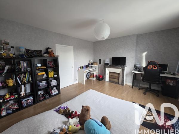 Maison à vendre 7 pièces 150 m² Cinq-Mars-la-Pile