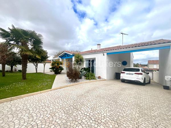 Vente
                Maison162 m² - 6 Pièces -
                    ROYAN (17200)