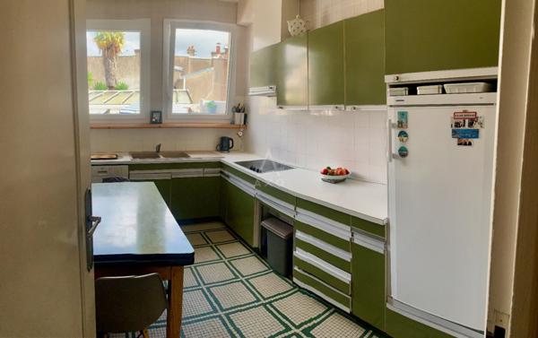 Bel appartement de 160m2, plein Centre Ville + garage + Studio 28 m2