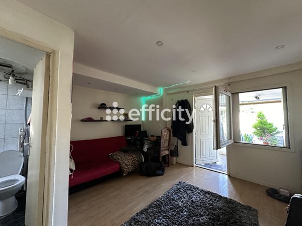 Maison 5 pièces - 93 m² Exclusivité efficity