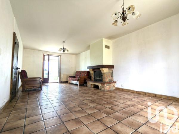 Longère 6 pièces de 175 m² à Le Grand-Bourg (23240)