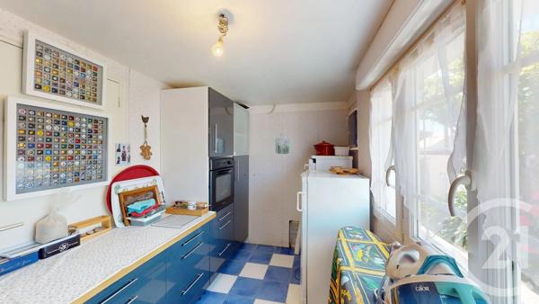 Maison à vendre  9 pièces - 202,22 m 2   LE CROISIC  - 44