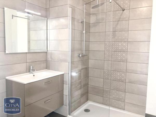 Appartement à louer 3 pièces 62.28m²