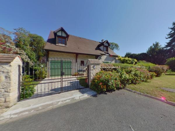 Le Thillay (95500) Grande Maison avec jardin sans vis à vis