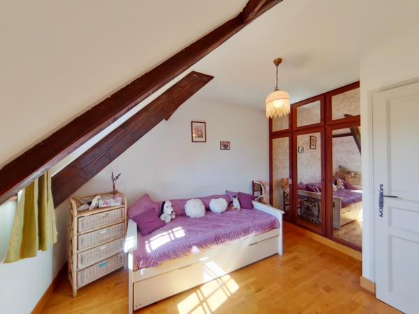 Le Thillay (95500) Grande Maison avec jardin sans vis à vis