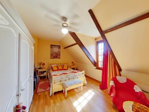 Le Thillay (95500) Grande Maison avec jardin sans vis à vis