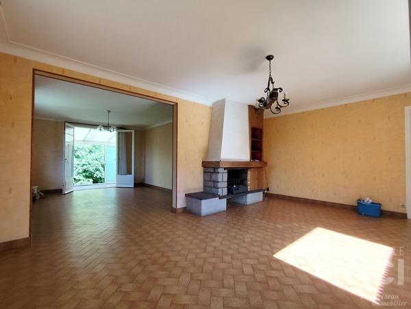 Maison évolutive sur grand terrain - cadre exceptionnel et potentiel rare !