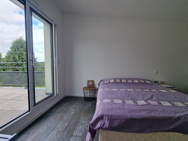 Maison évolutive sur grand terrain - cadre exceptionnel et potentiel rare !