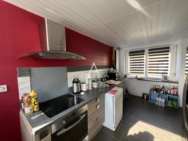 En exclusivité : maison de bourg bien rénovée