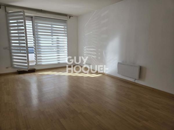 APPARTEMENT À LOUER DE 3 PIÈCES DE 72,60 M²