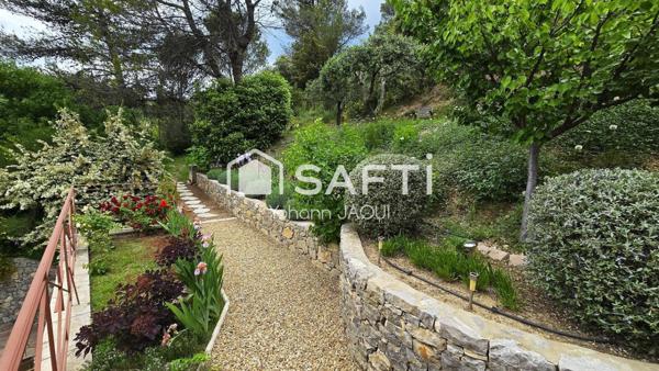 Maison provençale atypique au cœur de Cotignac