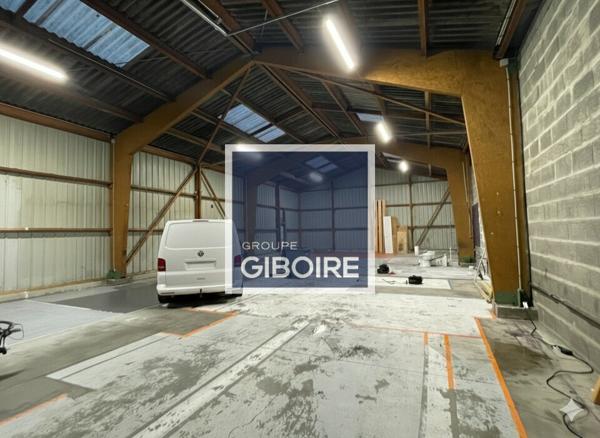 Local d'activites 245 m² à louer BETTON (réf : 35.7012)