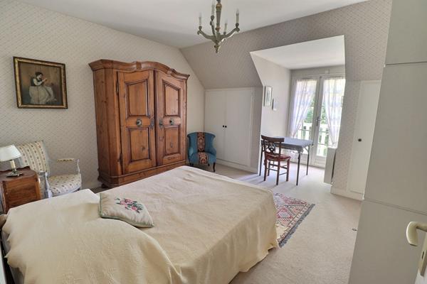 Maison d'exception avec vue imprenable sur Paris