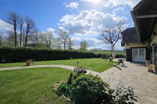 Maison L Habit 6 pièce(s) 200 m2