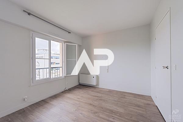 Appartement Rueil Malmaison 3 pièce(s) 68.46 m2 €445 000 ** - Référence 14342