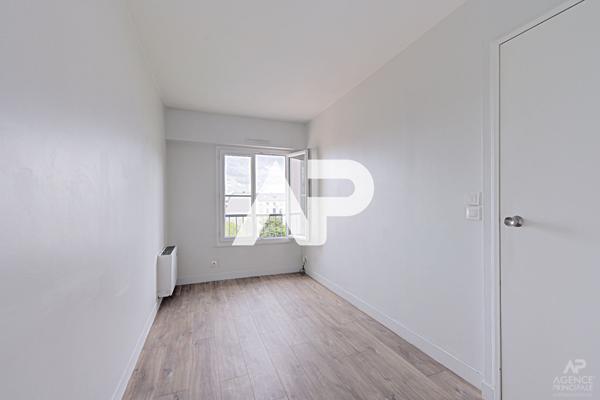 Appartement Rueil Malmaison 3 pièce(s) 68.46 m2 €445 000 ** - Référence 14342