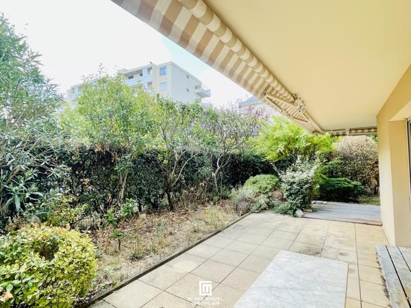 Appartement 4 pièce(s) 3 chambre(s) 123.43 m²