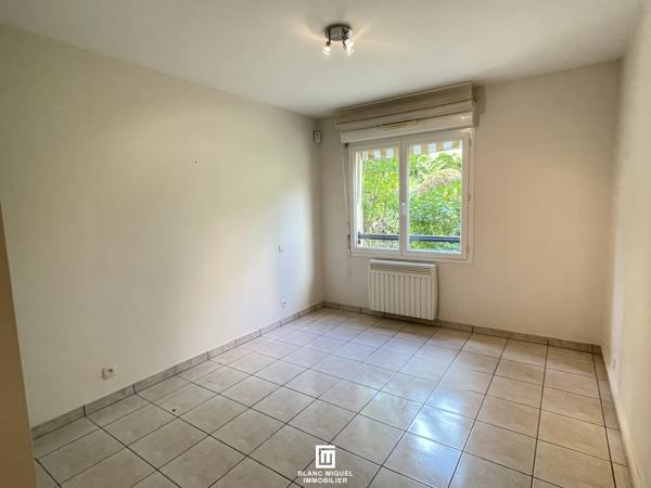Appartement 4 pièce(s) 3 chambre(s) 123.43 m²