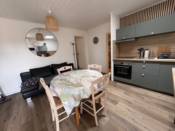 💰 Rentabilité & Qualité de vie : Ensemble immobilier avec 5 logements, maison et piscine à Eugénie-les-Bains
