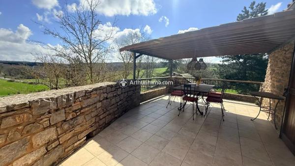 Vente                                                      Propriété
                        
                     6 pièces                      201 m2                     à Millau