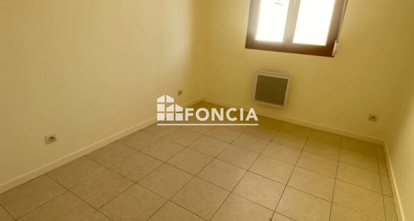 Location Appartement 3 pièces 47.2 m² - Maule 78580