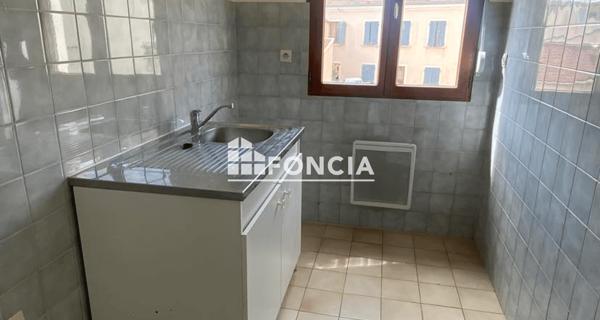 Location Appartement 3 pièces 47.2 m² - Maule 78580