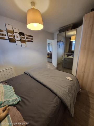 Appartement
         3 pièces
        - 58 m² Exclusivité 160 000 € *